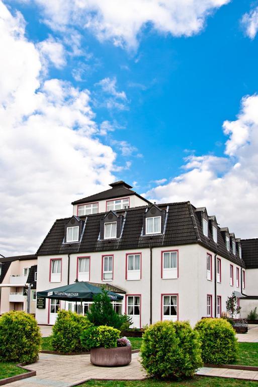 Hotel Goldener Helm Lichtenstein  Exterior foto
